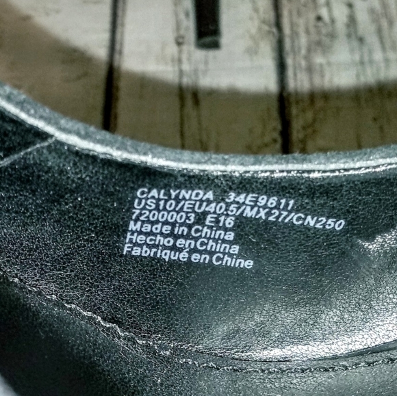 Calvin Klein Black Suede Stiletto Dress Pumps - Picture 12 of 13